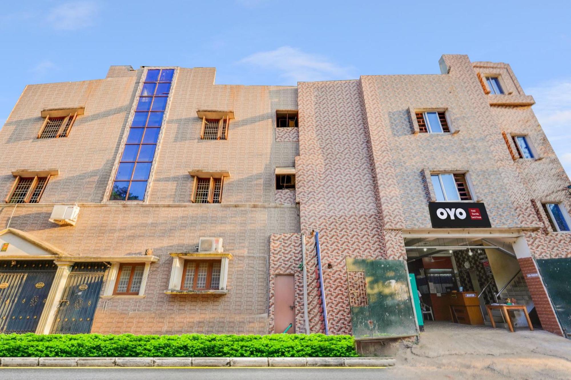 Super Hotel O Sharmila Guest House Kottakuppam Esterno foto