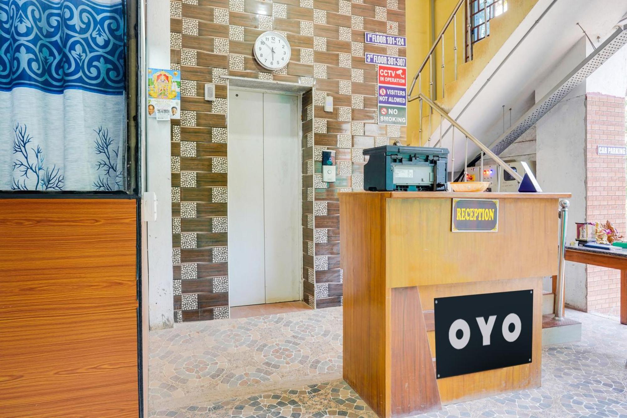 Super Hotel O Sharmila Guest House Pondicherry Esterno foto
