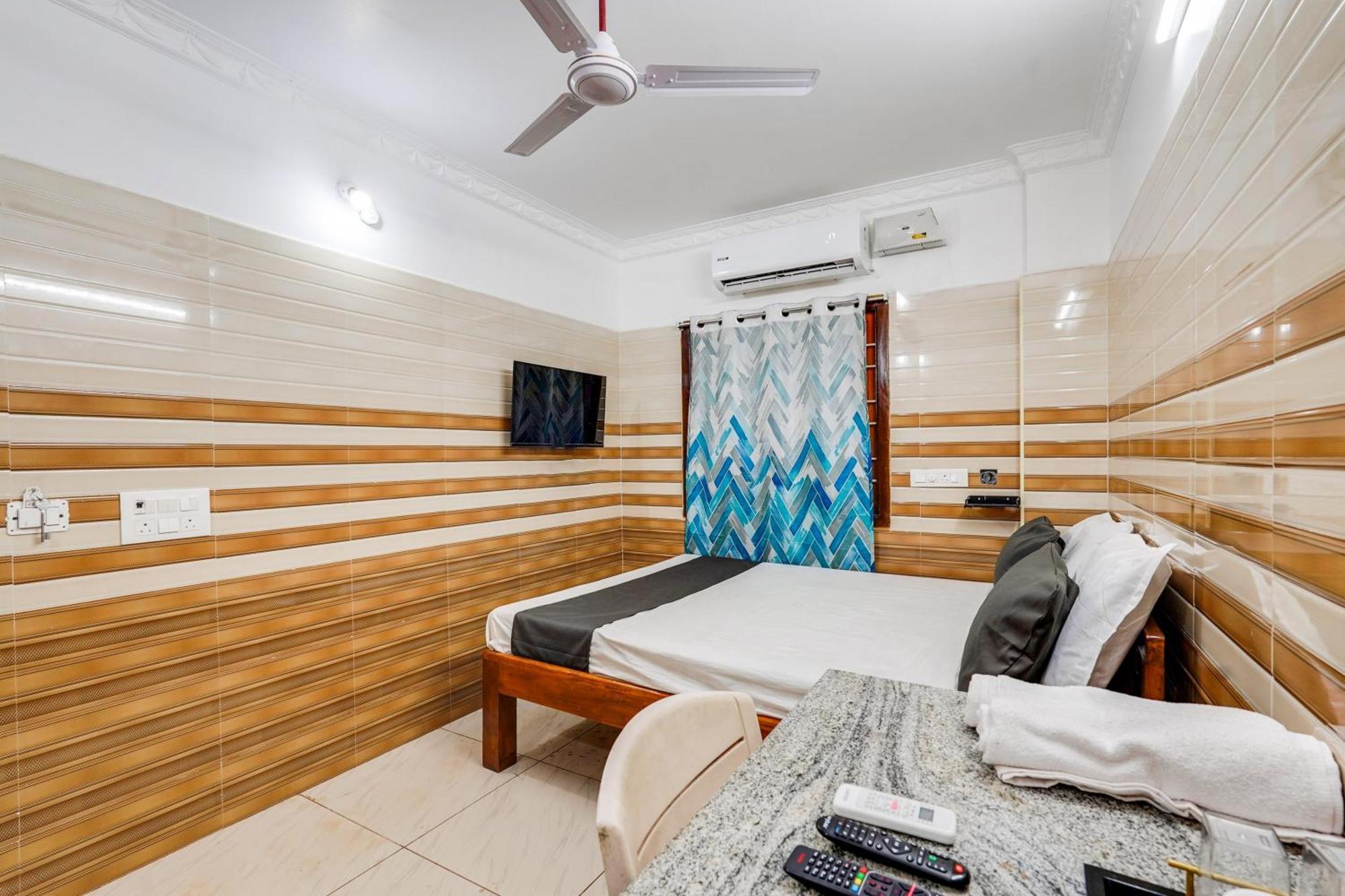 Super Hotel O Sharmila Guest House Kottakuppam Esterno foto