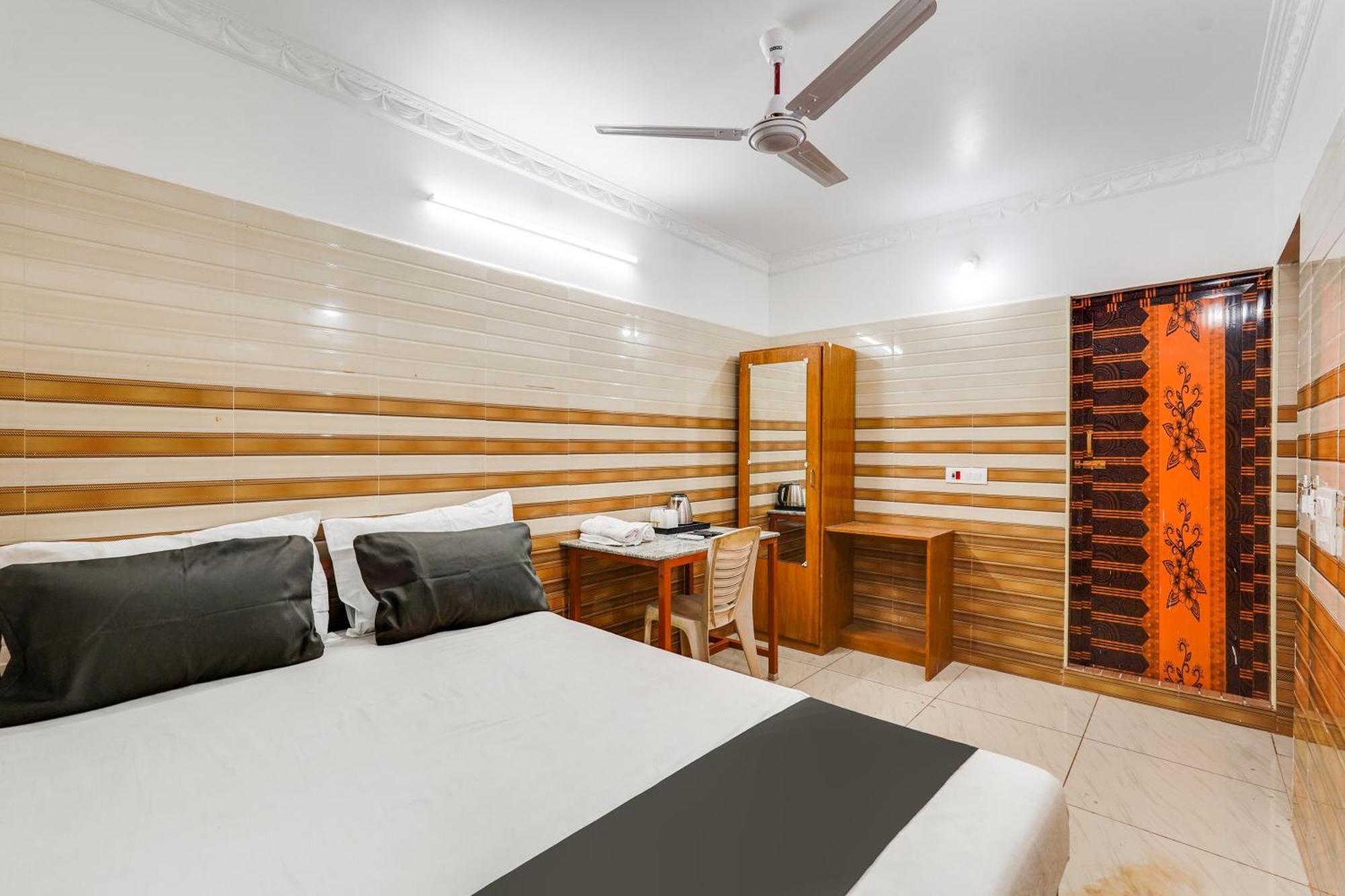 Super Hotel O Sharmila Guest House Kottakuppam Esterno foto