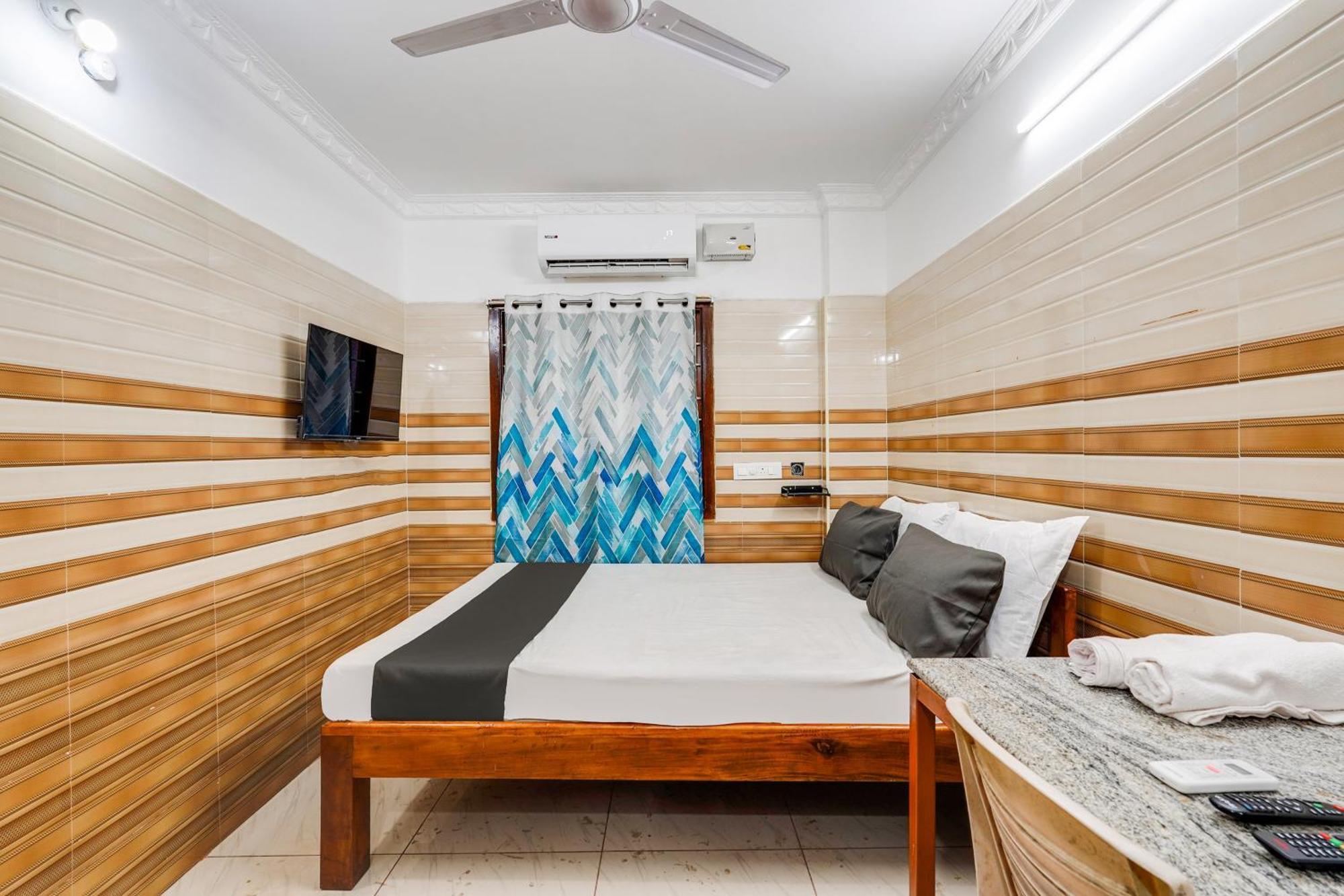 Super Hotel O Sharmila Guest House Kottakuppam Esterno foto